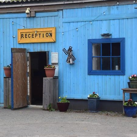 Camping Family Room Ter Aar Экстерьер фото